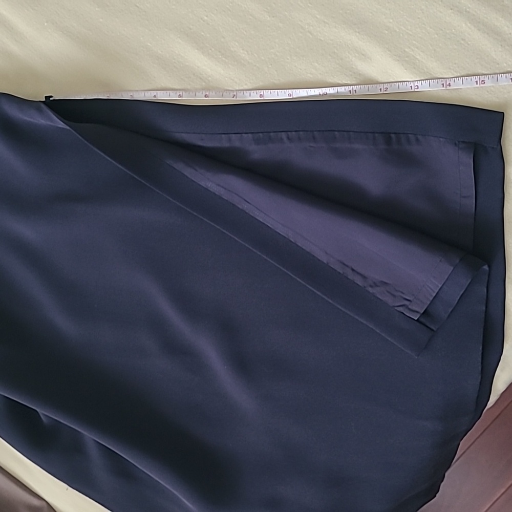 LOFT Pencil Skirt - Picture 8 of 9